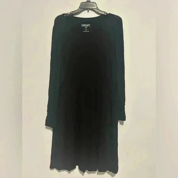 NWT TORRID Mini Super Soft Puff Sleeve Skater Dress black knit size 1X Plus - Picture 3 of 5